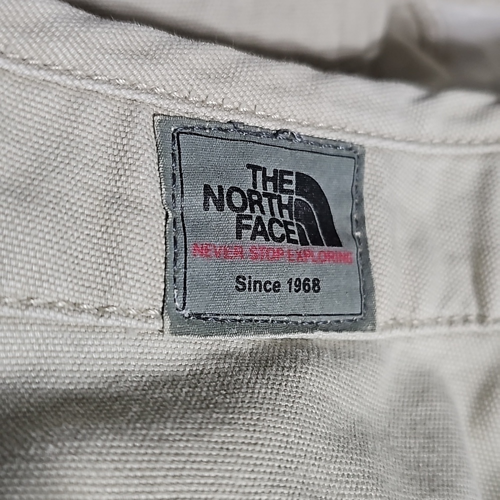 North Face A5 Series Cargo Shorts Size 12 New - Picture 5 of 7